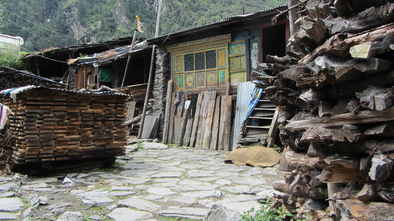 Manaslu - Snapshots 19 Manaslu - Snapshots 19
