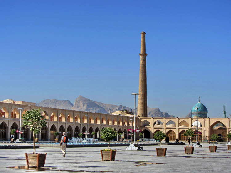 Iran   Pl�tze und Kirchen  04