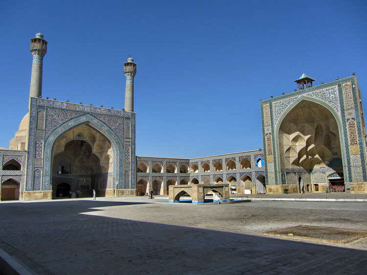 Iran   Pl�tze und Kirchen  05